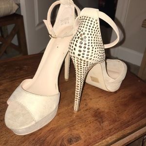 ALDO Heels NWOB size 8.